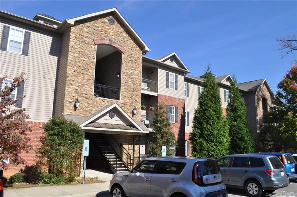424 Appeldoorn Circle #424
