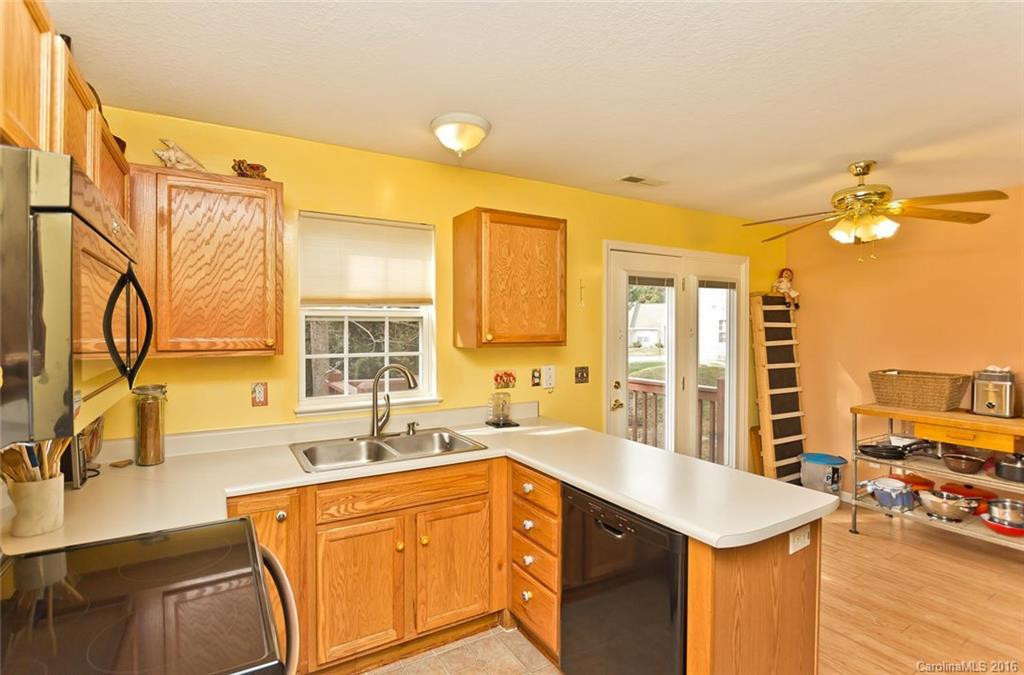 115 Stafford Court #115 - Photo 6