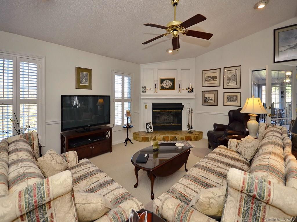 71 Reserve Drive - Photo 4