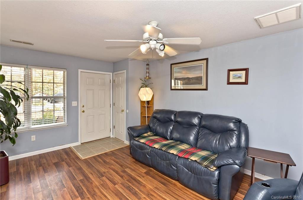 113 Stafford Court #113 - Photo 3