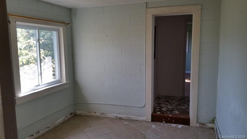 116 Grove Park None - Photo 8