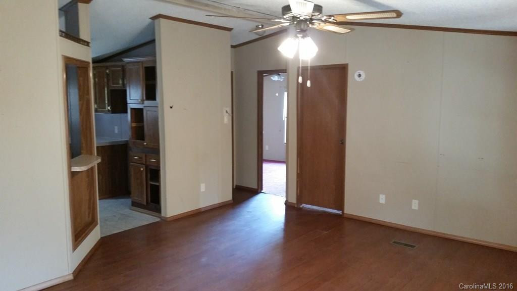 76 Pleasant Ridge Road - Photo 6