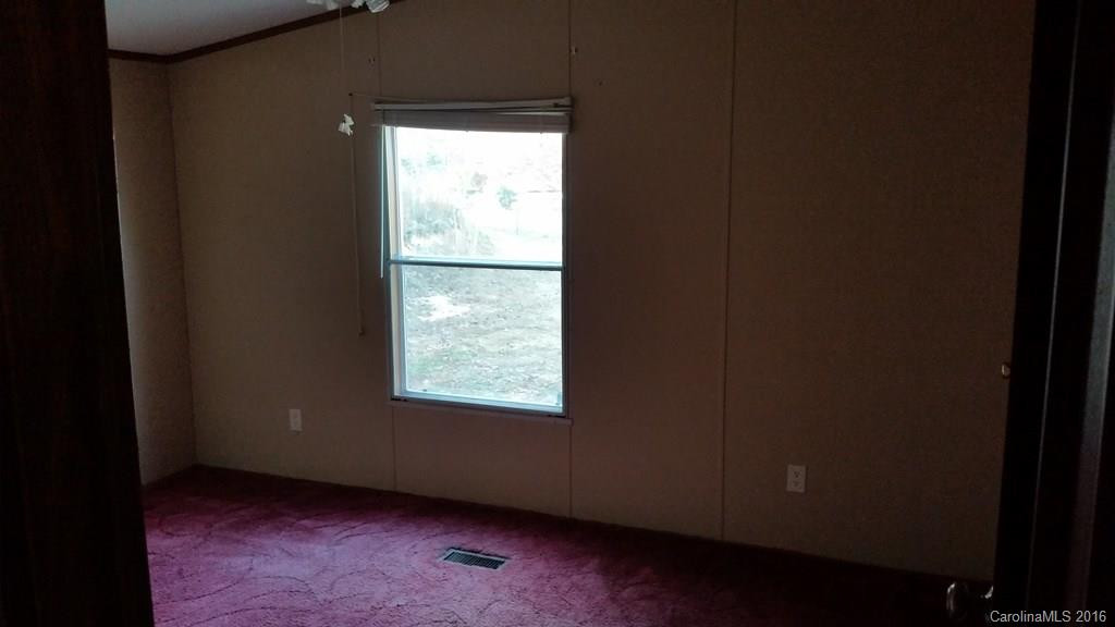 76 Pleasant Ridge Road - Photo 8