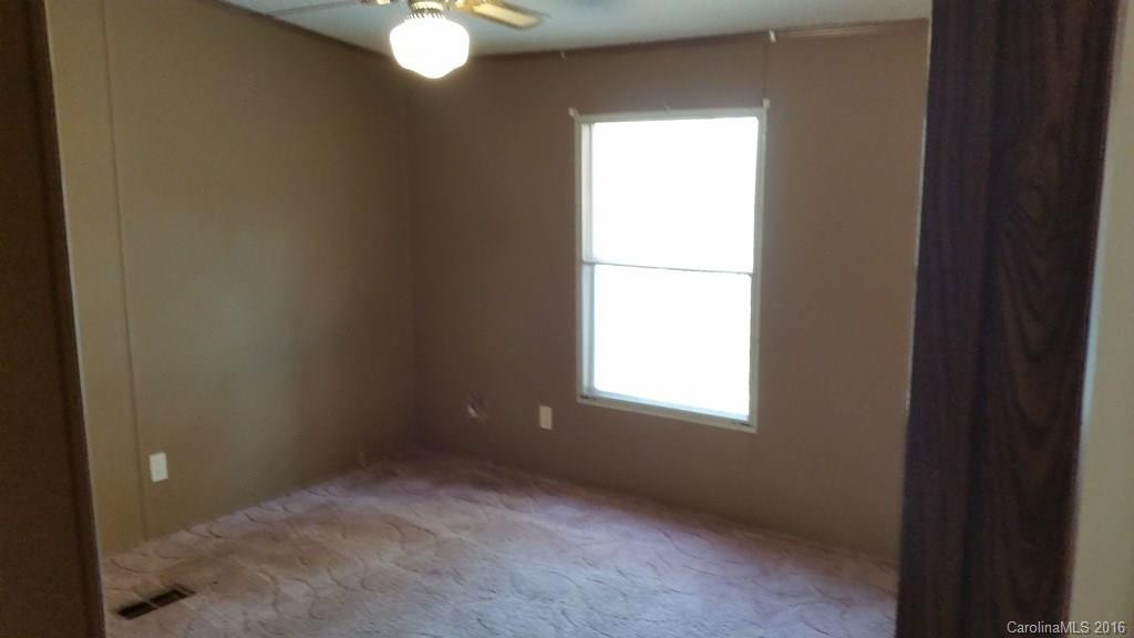 76 Pleasant Ridge Road - Photo 9