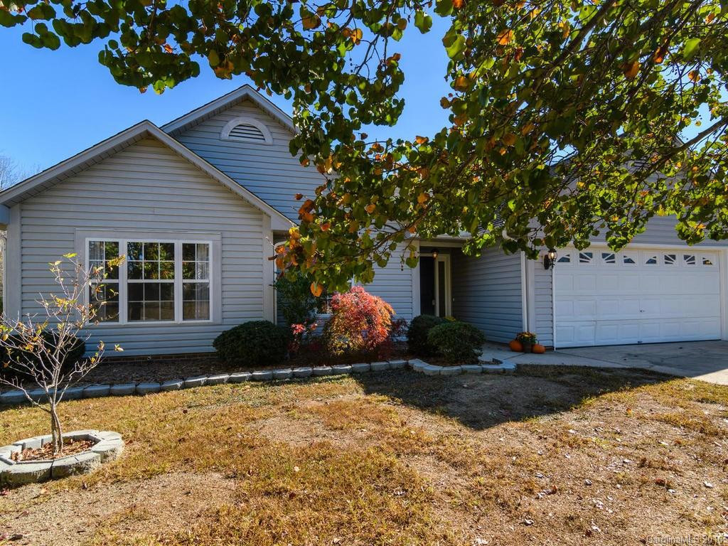 1042 Thorncrest Drive - Photo 2