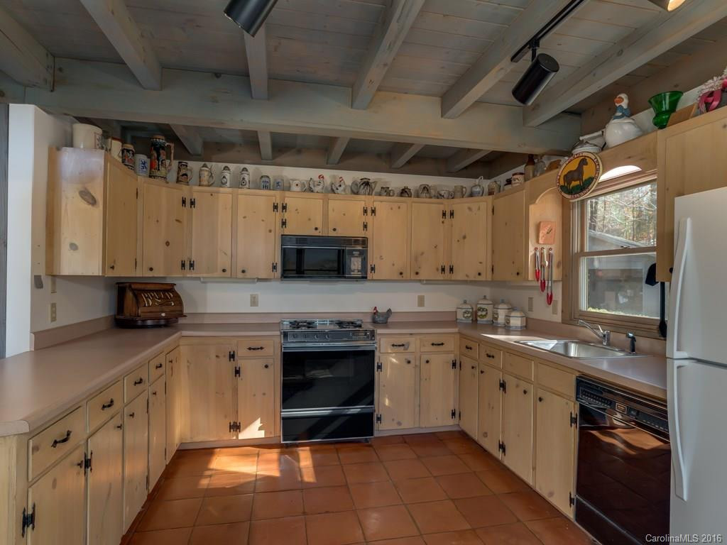 790 Heatherly Heights Road - Photo 7