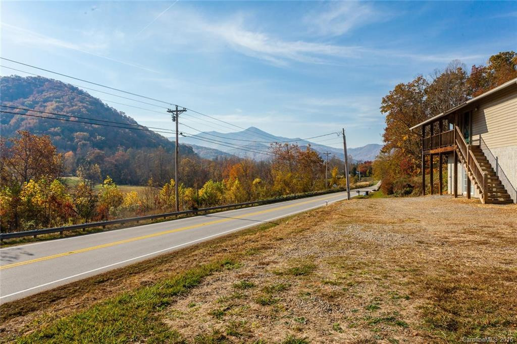 1554 Pisgah Highway - Photo 2