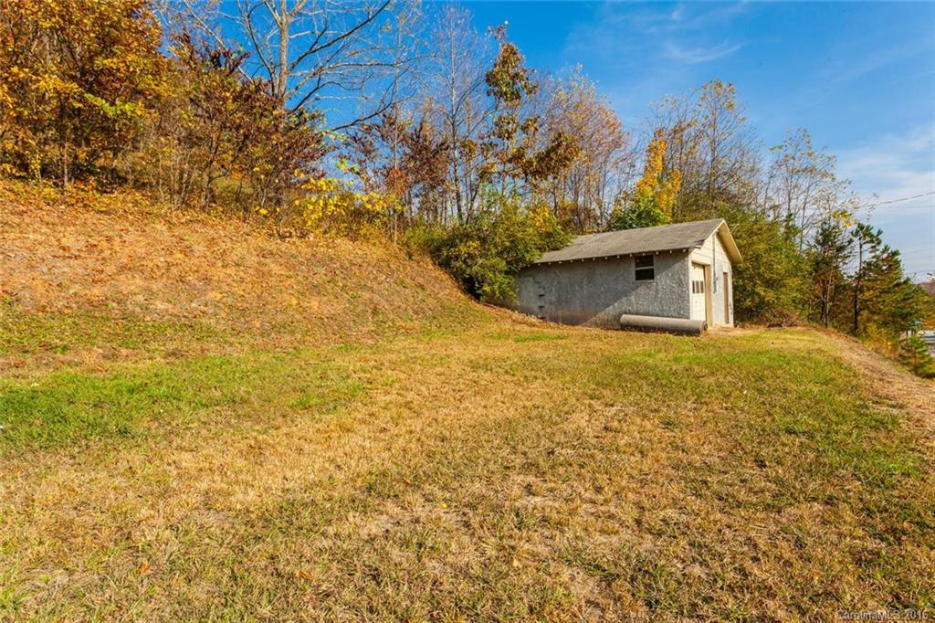 1554 Pisgah Highway - Photo 23