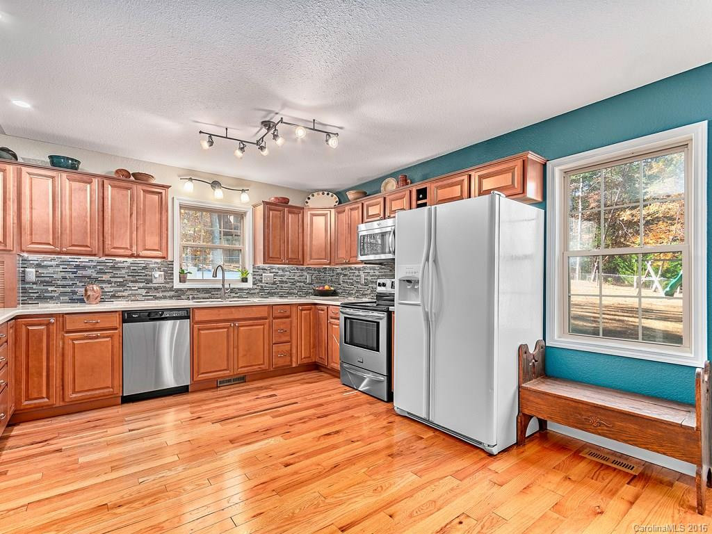 76 Old Springdale Drive - Photo 6