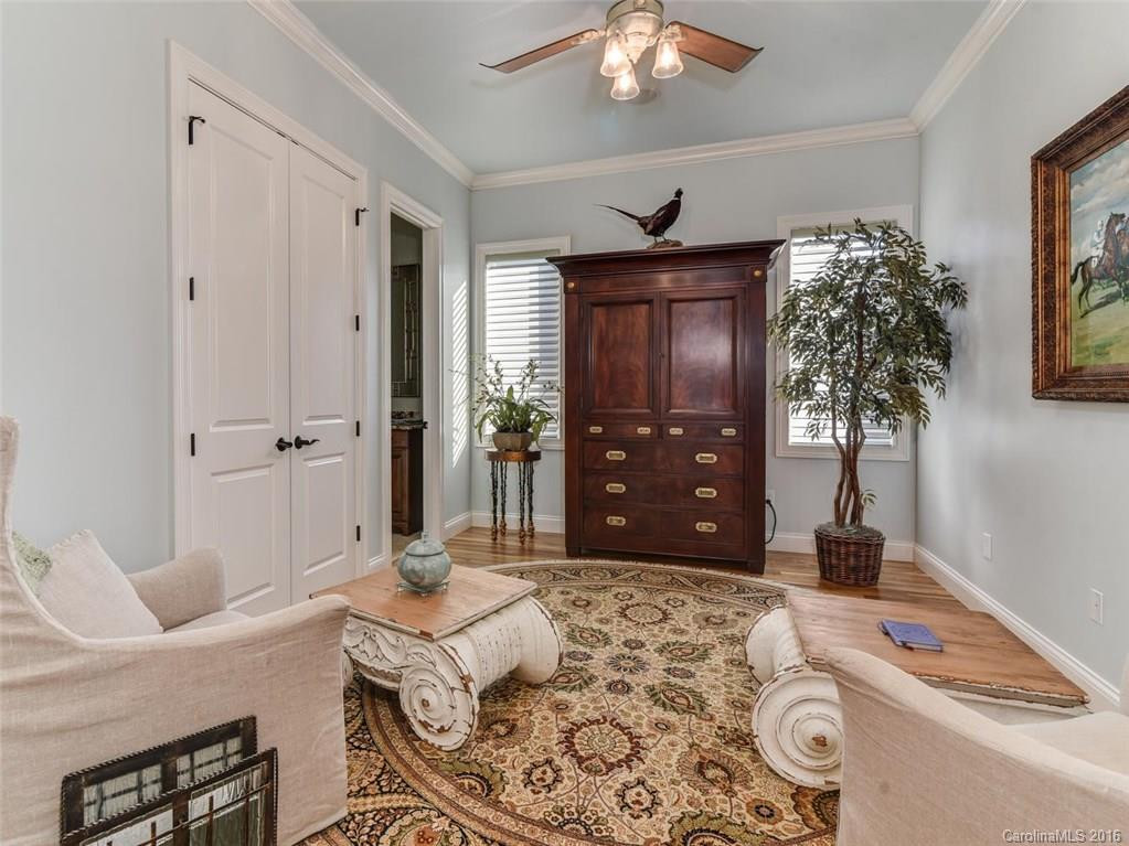 184 Alexander Drive - Photo 12