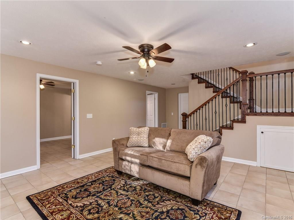 2388 Hebron Road - Photo 16