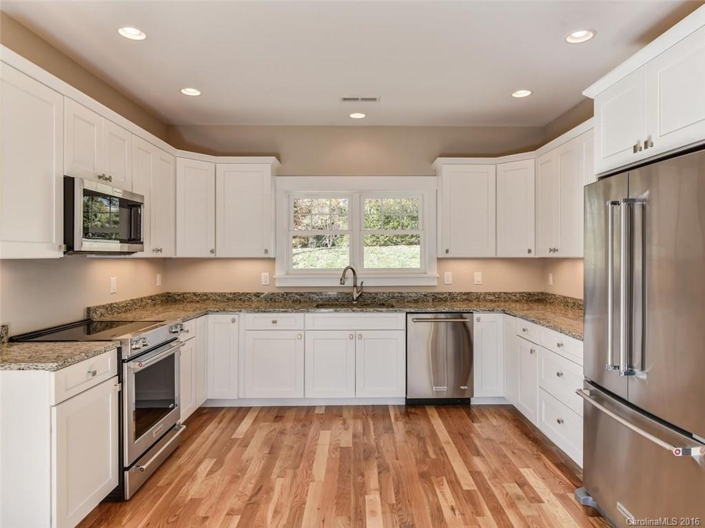 107 Noble Road - Photo 10