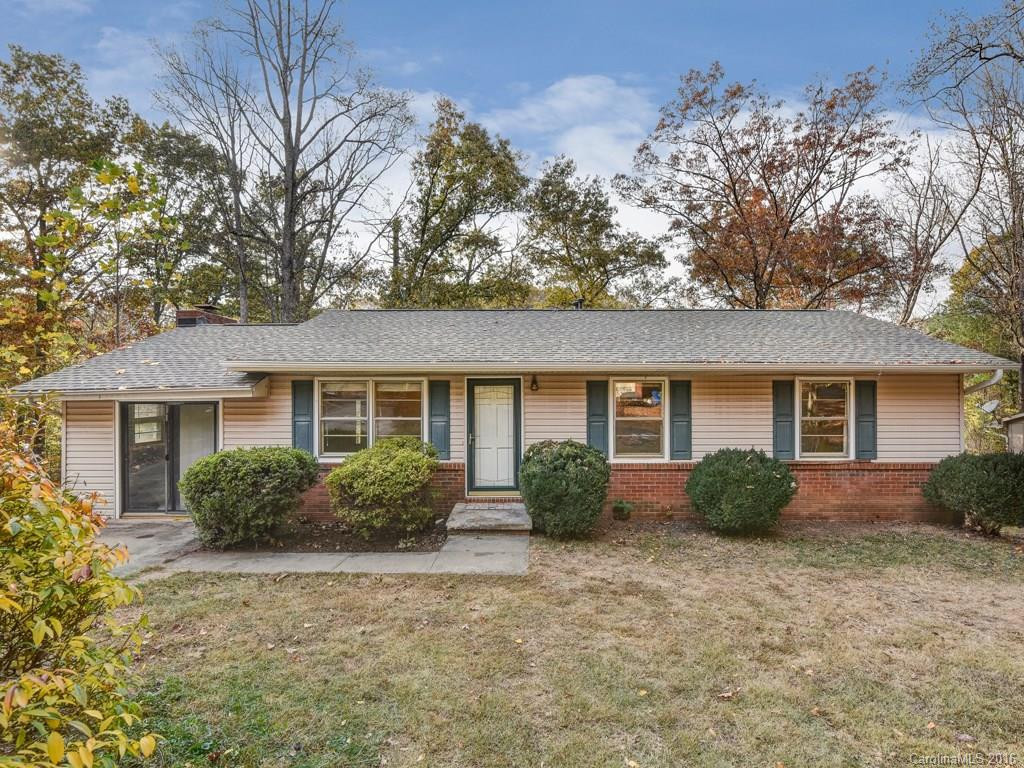 20 Evelake Drive