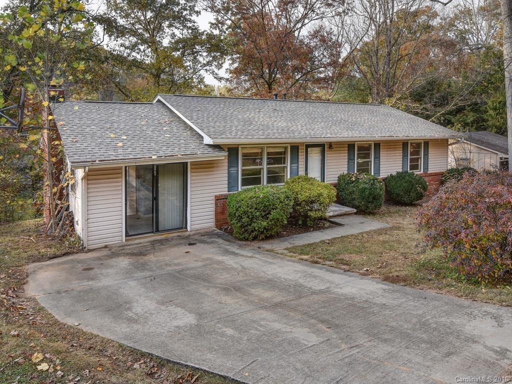 20 Evelake Drive - Photo 2