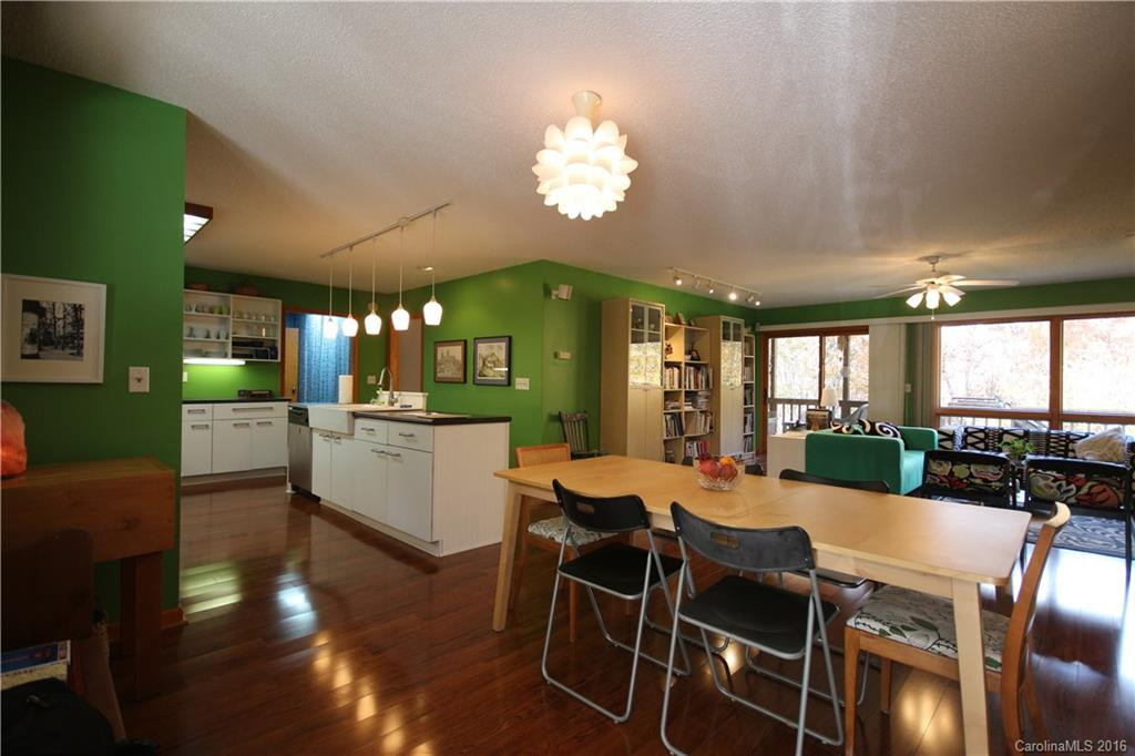 401 Silver Fox Lane - Photo 2