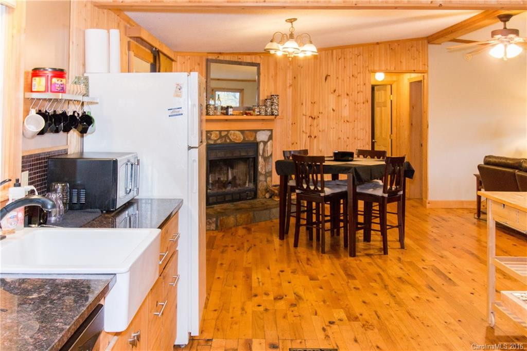 344 Hookers Gap Road - Photo 16