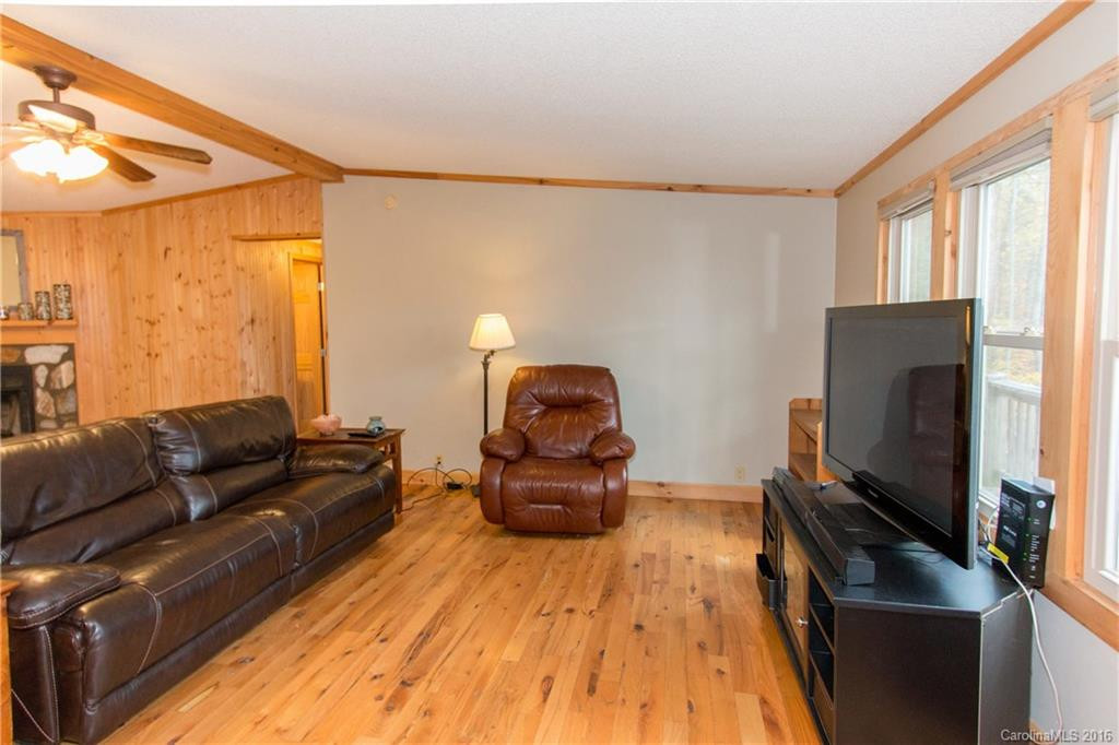 344 Hookers Gap Road - Photo 9