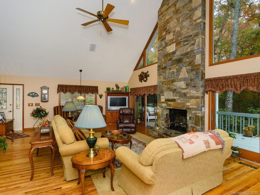 5571 Spring Road - Photo 3