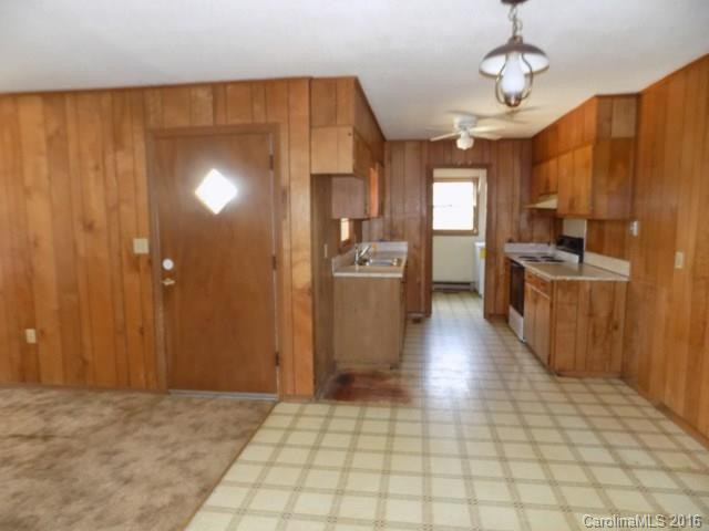 367 Poplar Street - Photo 2
