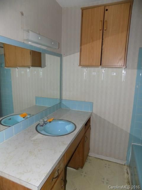 367 Poplar Street - Photo 15