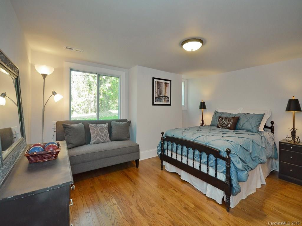 30 Sycamore Street - Photo 18