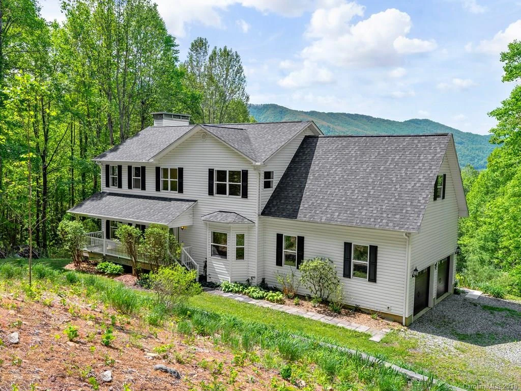 1052 Black Pine Ridge Road