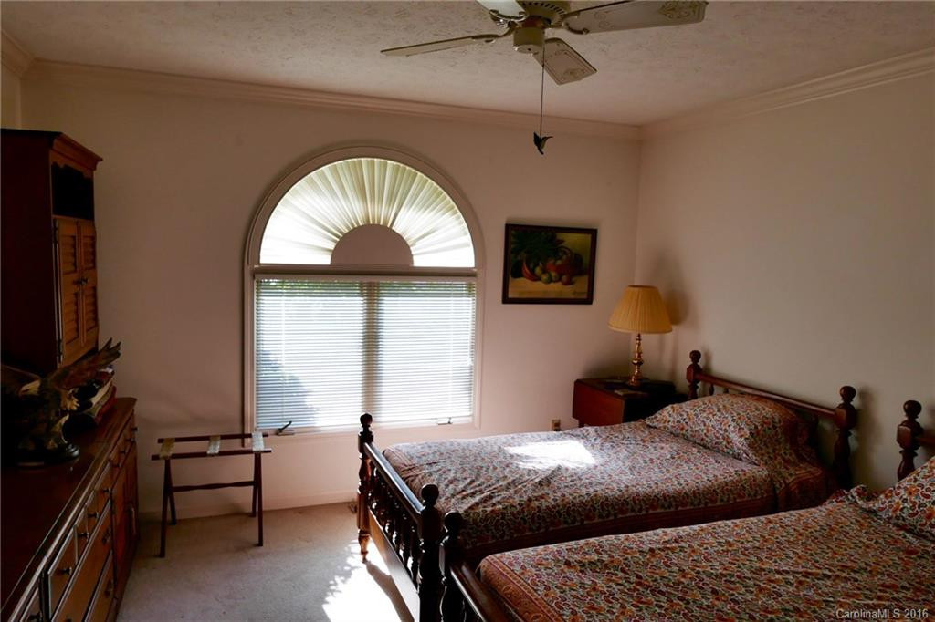 933 Kanuga Road #933 - Photo 12