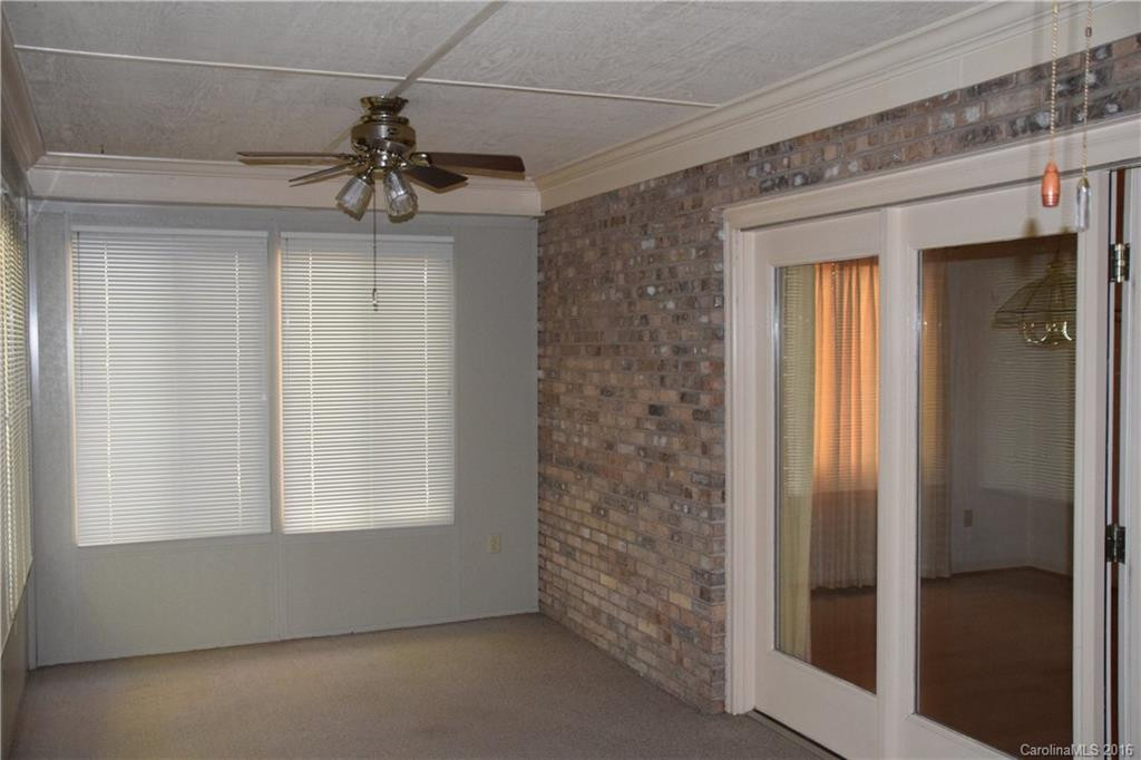 933 Kanuga Road #933 - Photo 17