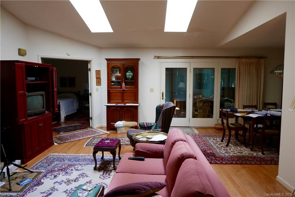 933 Kanuga Road #933 - Photo 4