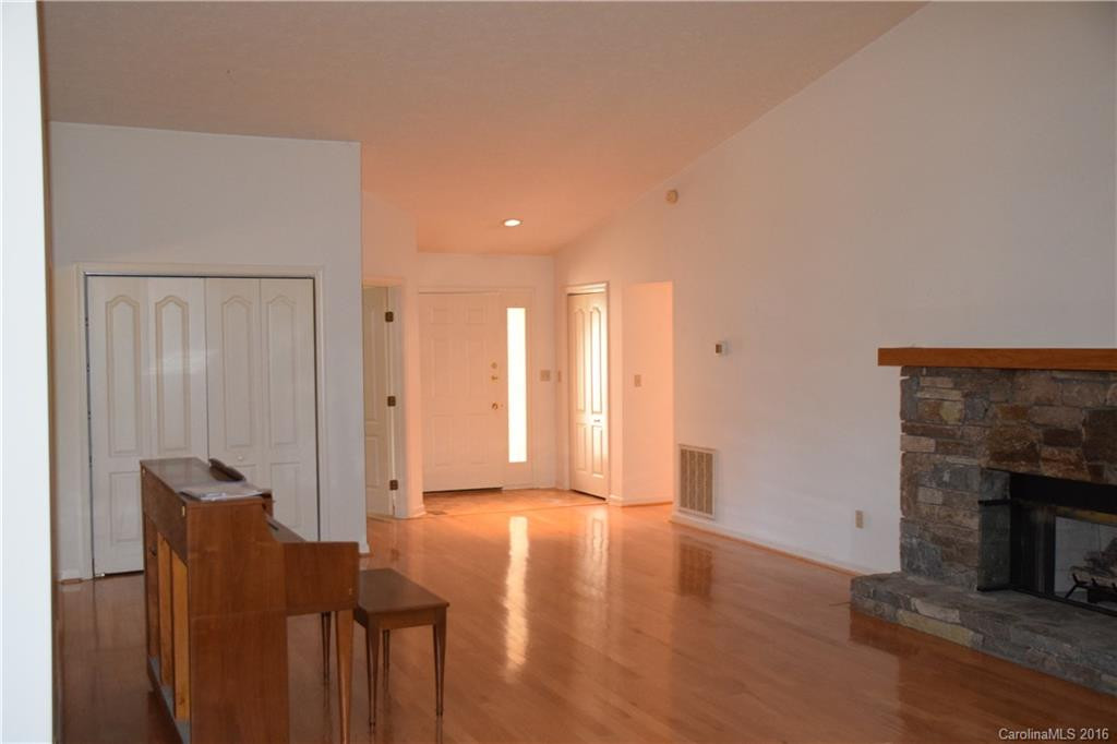 933 Kanuga Road #933 - Photo 5