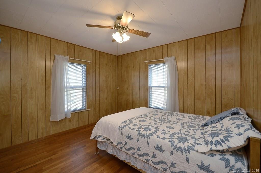 1383 Probart Street - Photo 9