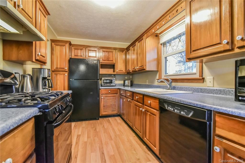 512 Lake Rugby Drive - Photo 21