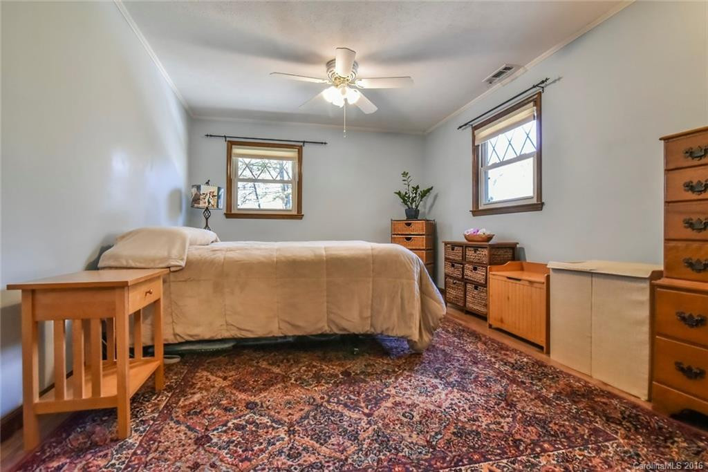 512 Lake Rugby Drive - Photo 23