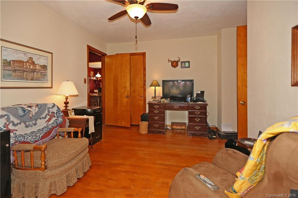 64 Playground Street - Photo 16