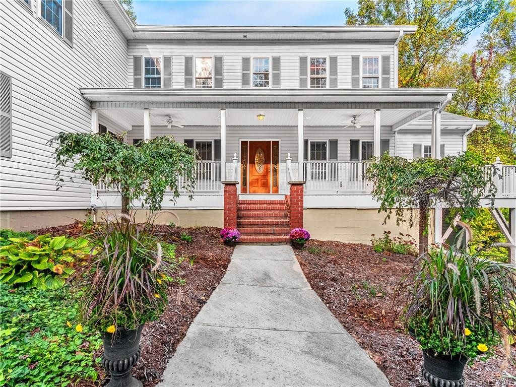 487 Patton Cove Road - Photo 2