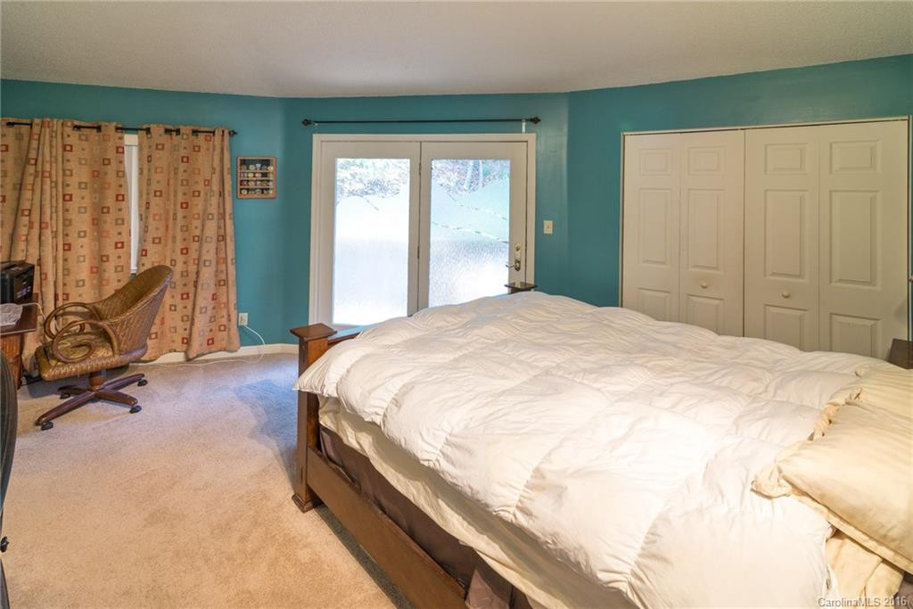 11 Chestnut Lodge Road - Photo 15
