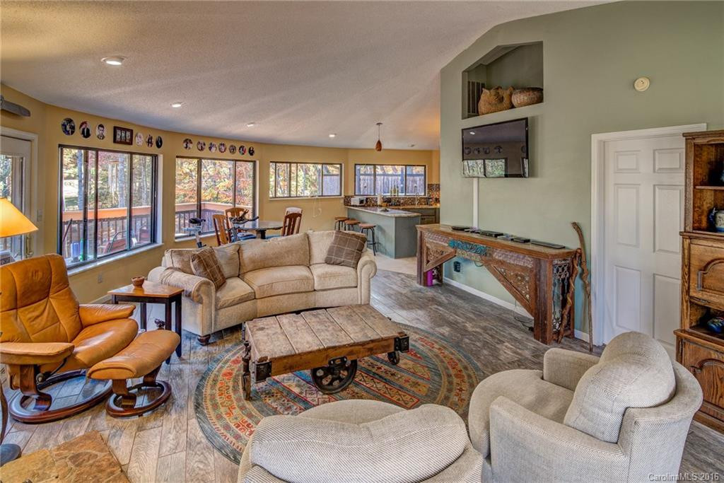 11 Chestnut Lodge Road - Photo 8