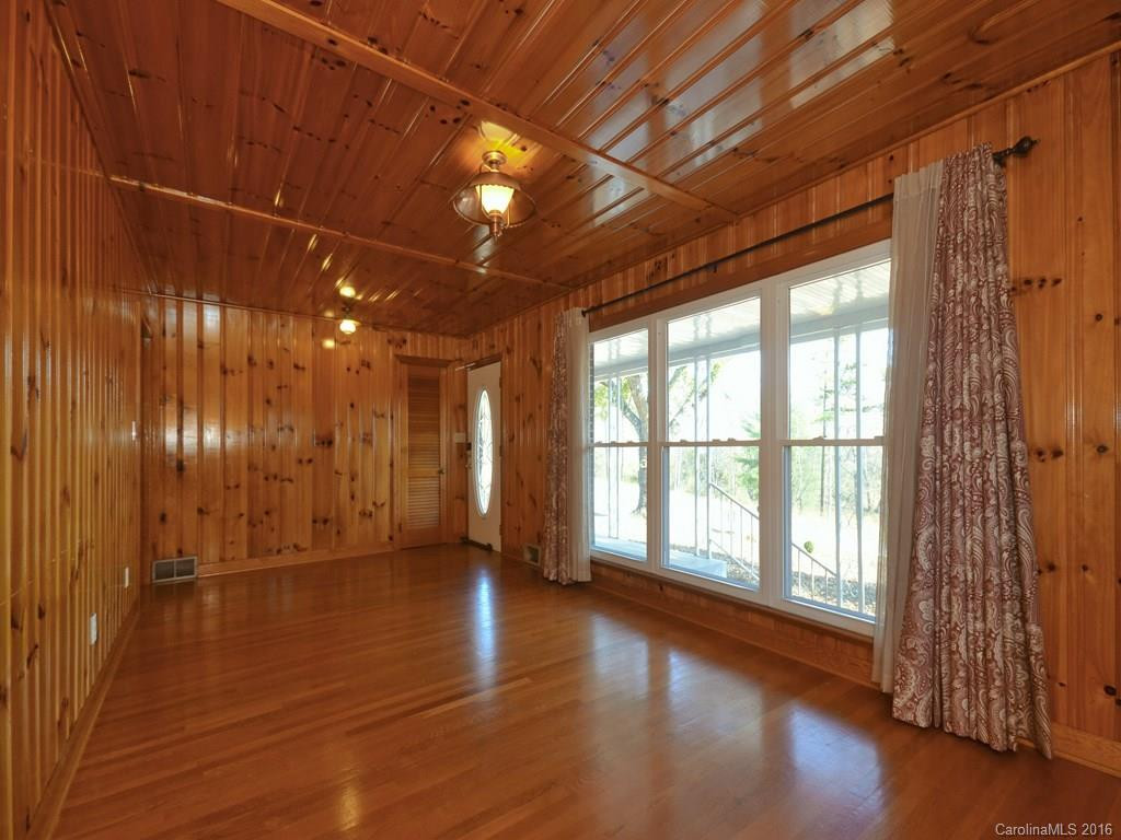 588 Old Highway 20 None - Photo 2