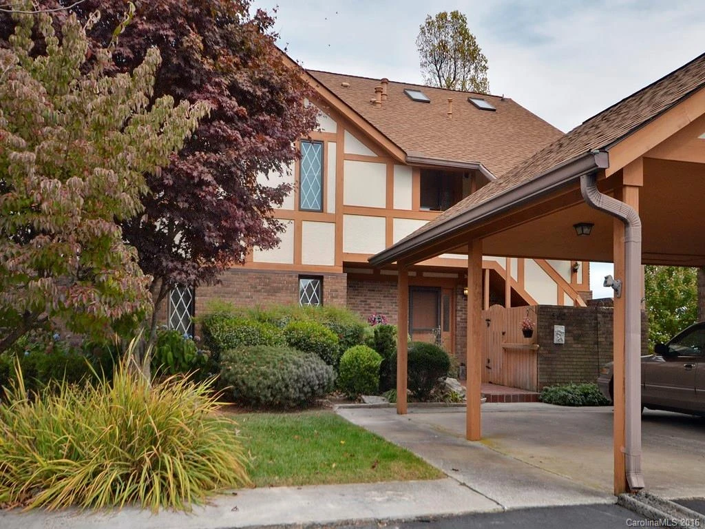 502 Fleetwood Plaza ##