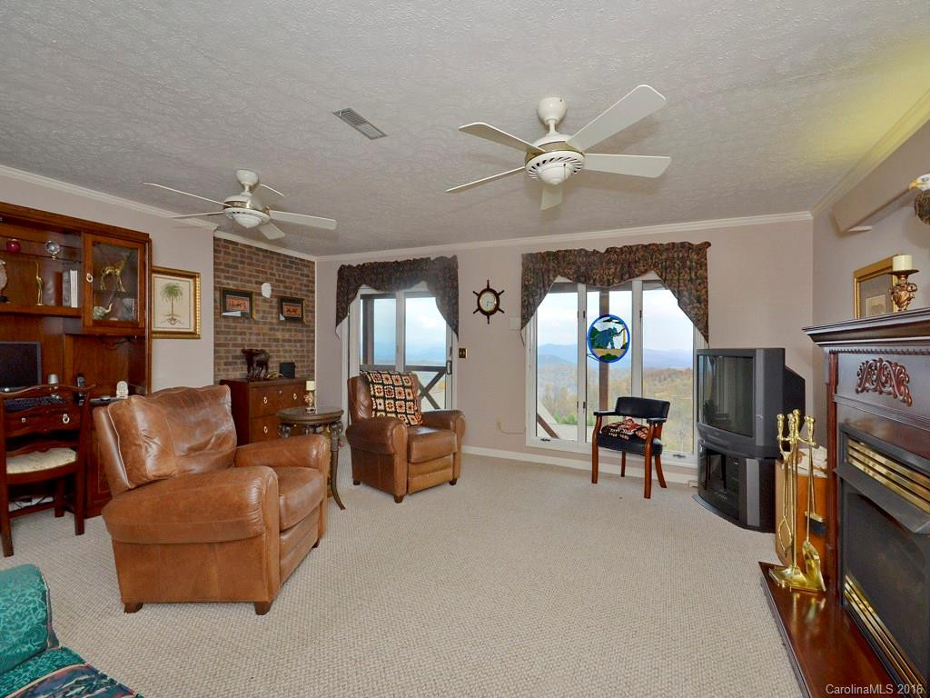 502 Fleetwood Plaza ## - Photo 15
