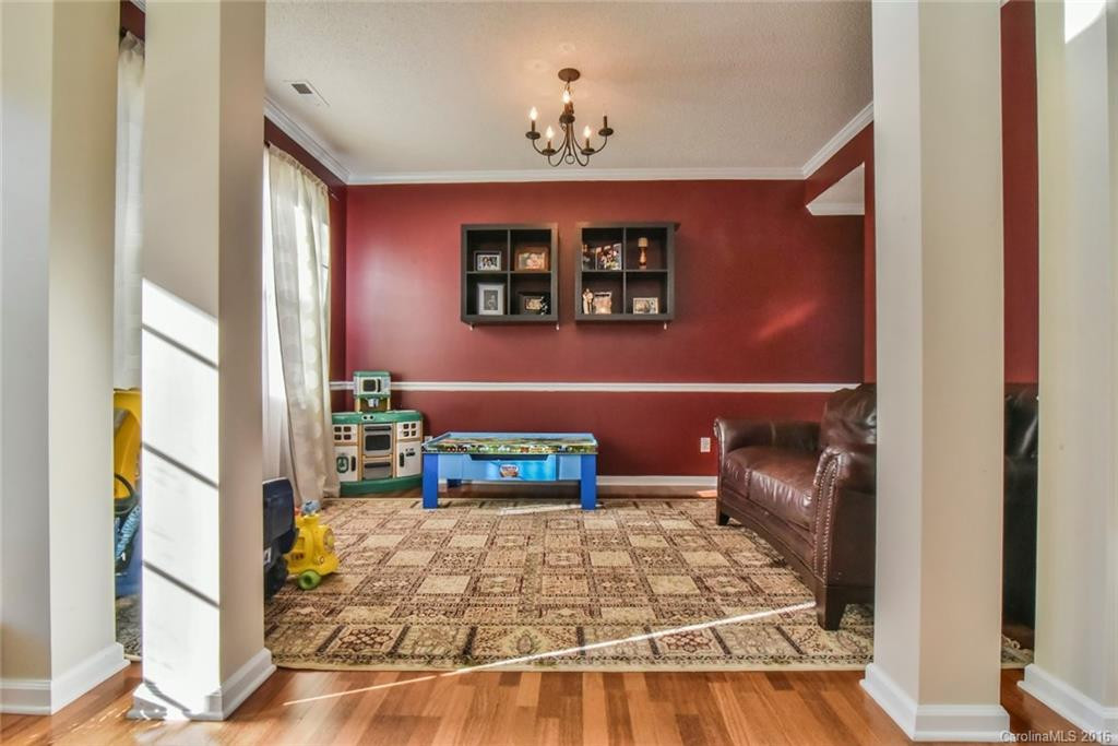 300 Wildbriar Road - Photo 12