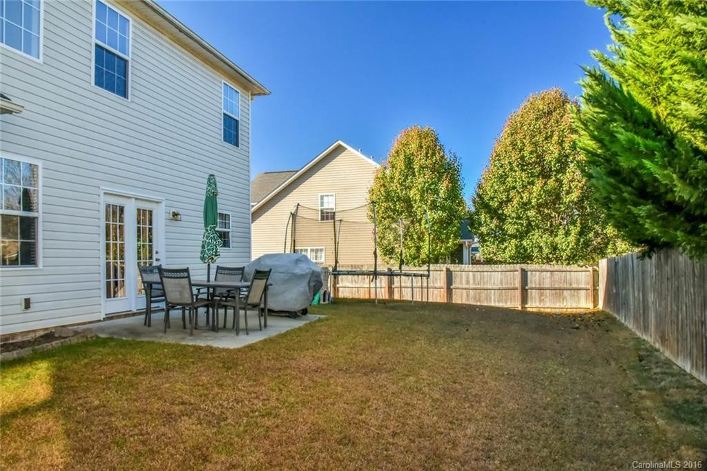 300 Wildbriar Road - Photo 3
