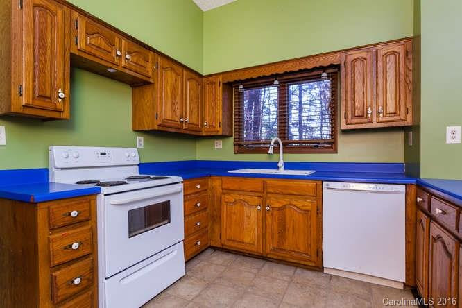 424 Emmas Grove Road - Photo 8