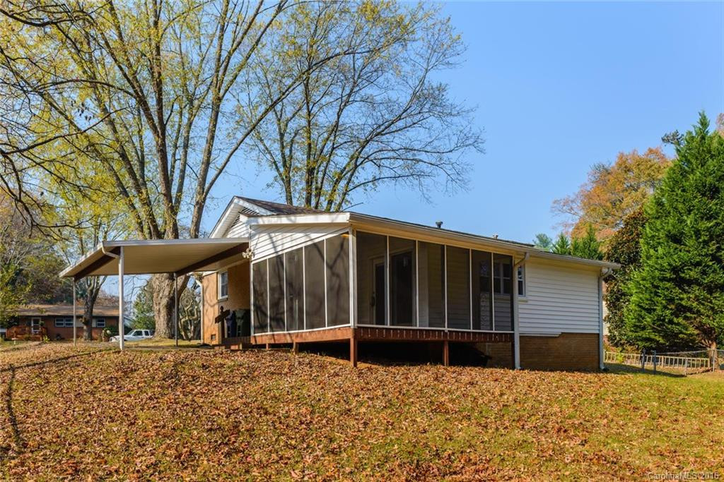 24 Looking Glass Lane - Photo 18