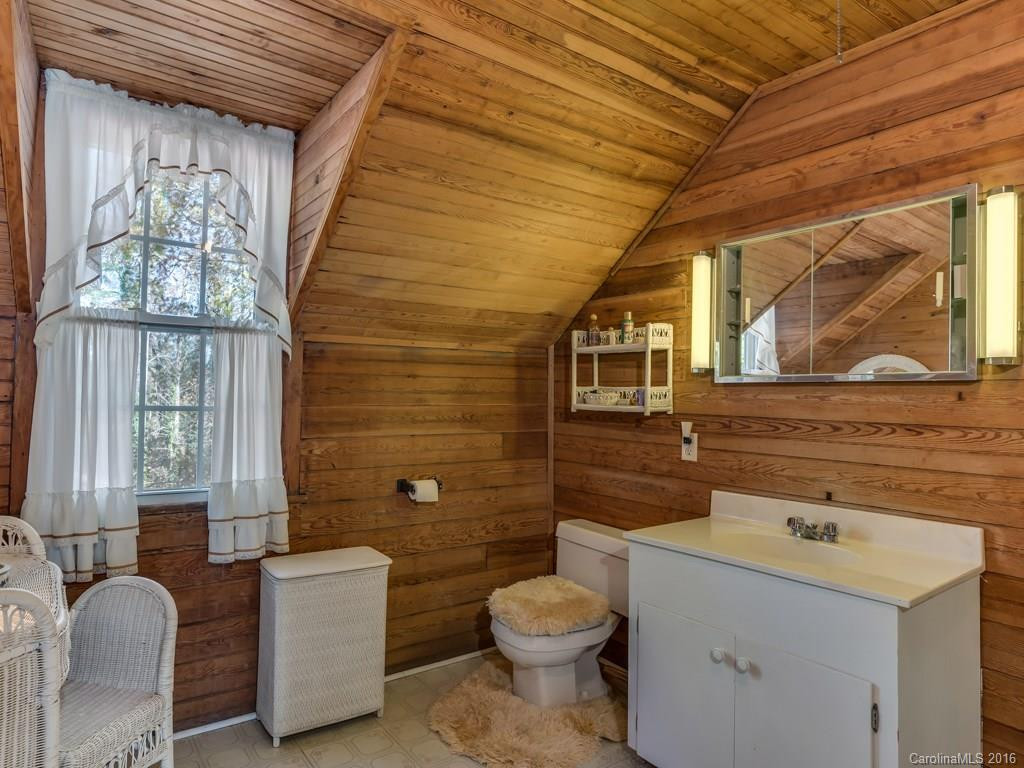 366 Chisholm Street - Photo 17