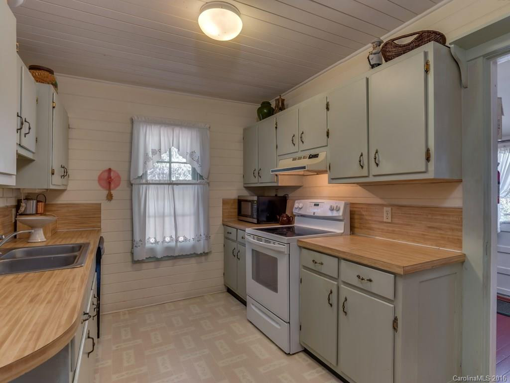 366 Chisholm Street - Photo 6