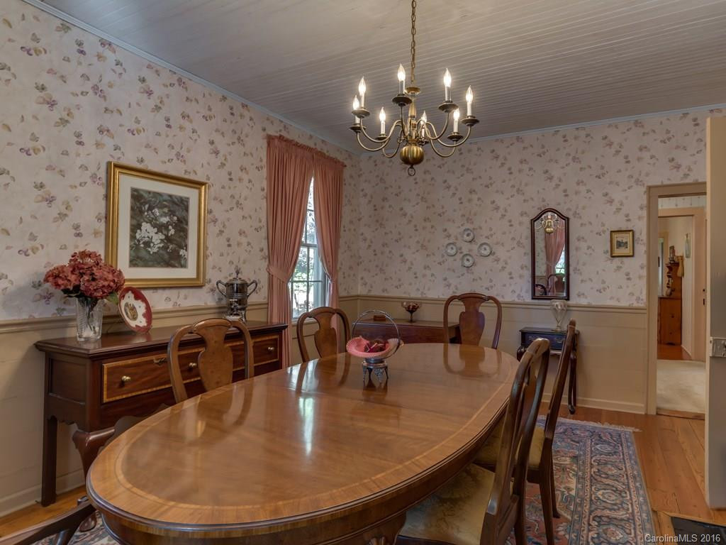 366 Chisholm Street - Photo 8