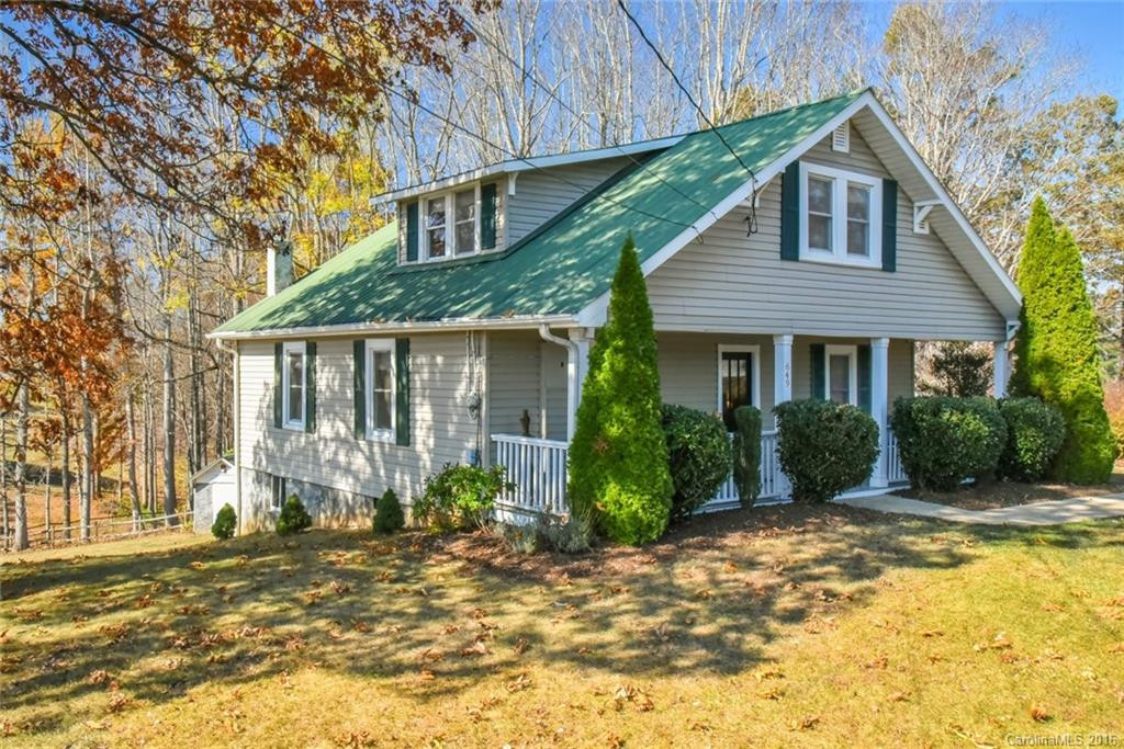 649 Locust Grove Road - Photo 2