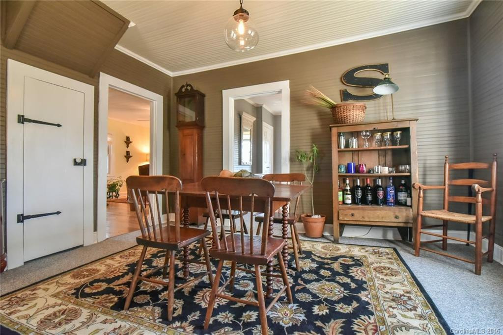 649 Locust Grove Road - Photo 9
