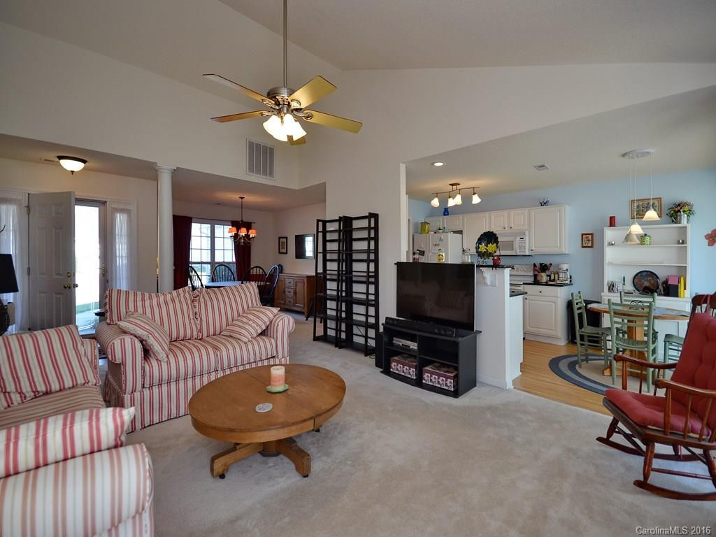 358 Running Briar Road - Photo 4